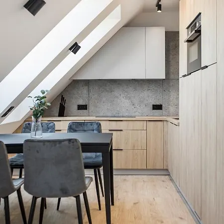 As-home Dwupoziomowy Przy Dworcu Pkp Parking Free